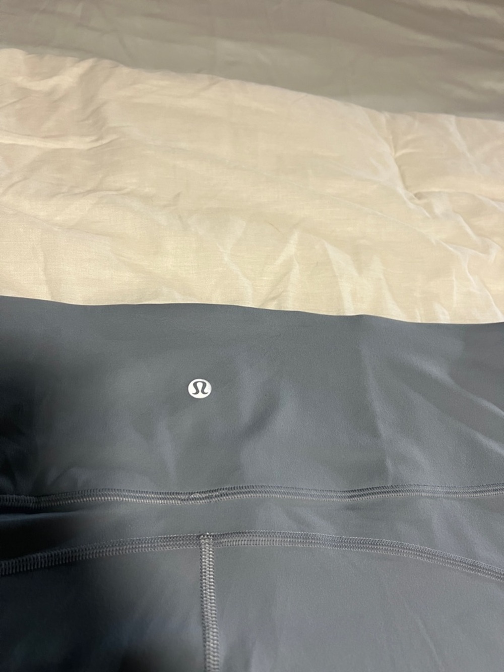 Lululemon High-Waist Light Blue Flare Leggings Size 20 - Picture 4 of 7